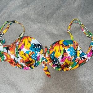 Tropical floral VS bikini top